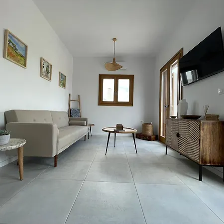 Semesterbostad Gaia Elysian Sea View New Golden Piso Livadi *