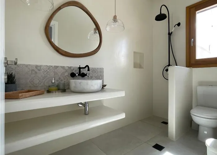 Gaia House Nyaraló Hriszí Aktí